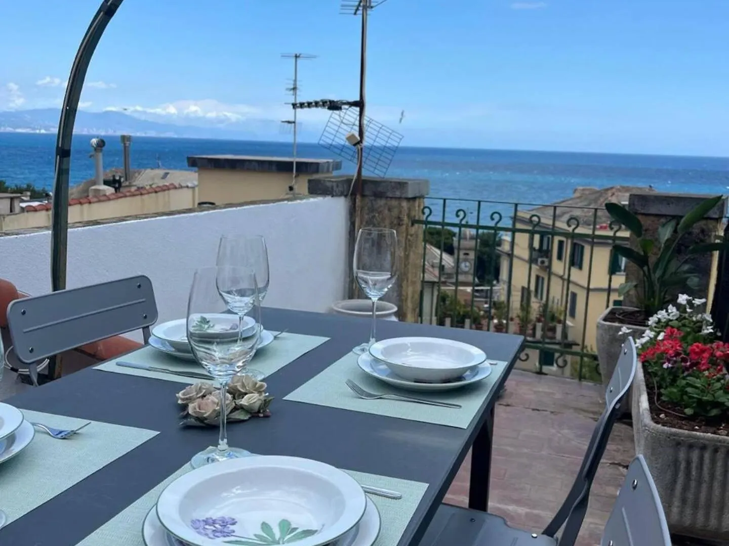 Attico Centro Storico Apartment Arenzano Italy